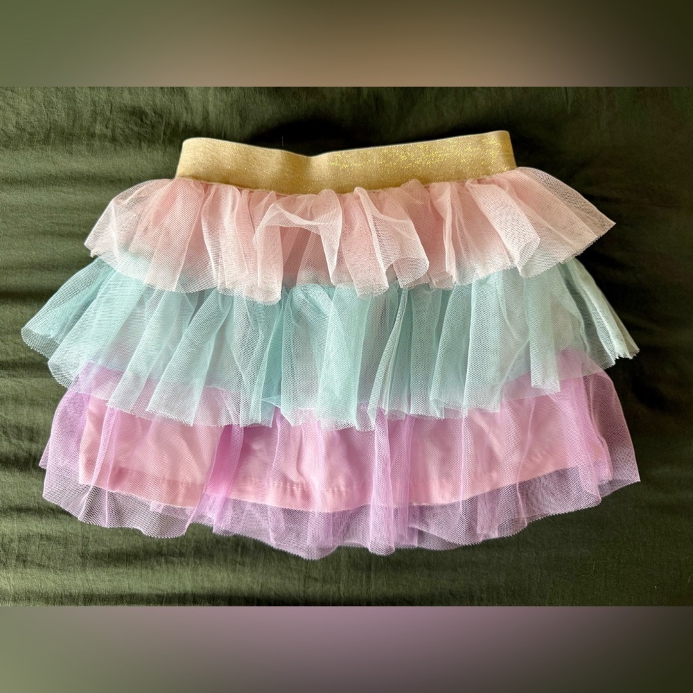 ✨ Toddler Carter’s 2T Rainbow Layered Tulle Skirt w/ Gold Glitter Waistband